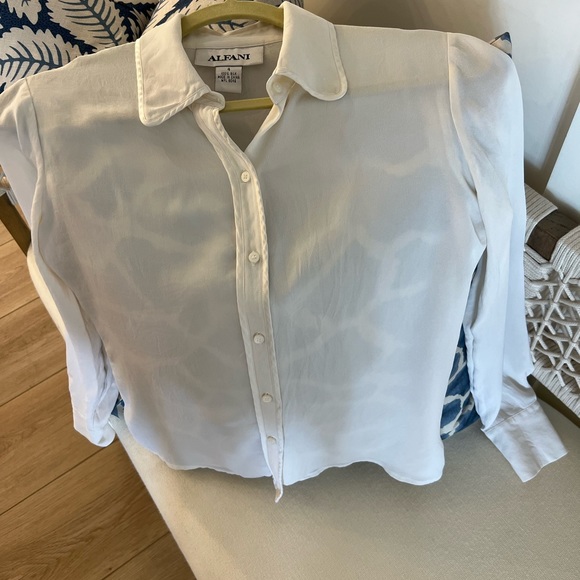 Alfani 100 % Silk Blouse Size Small - Picture 4 of 5